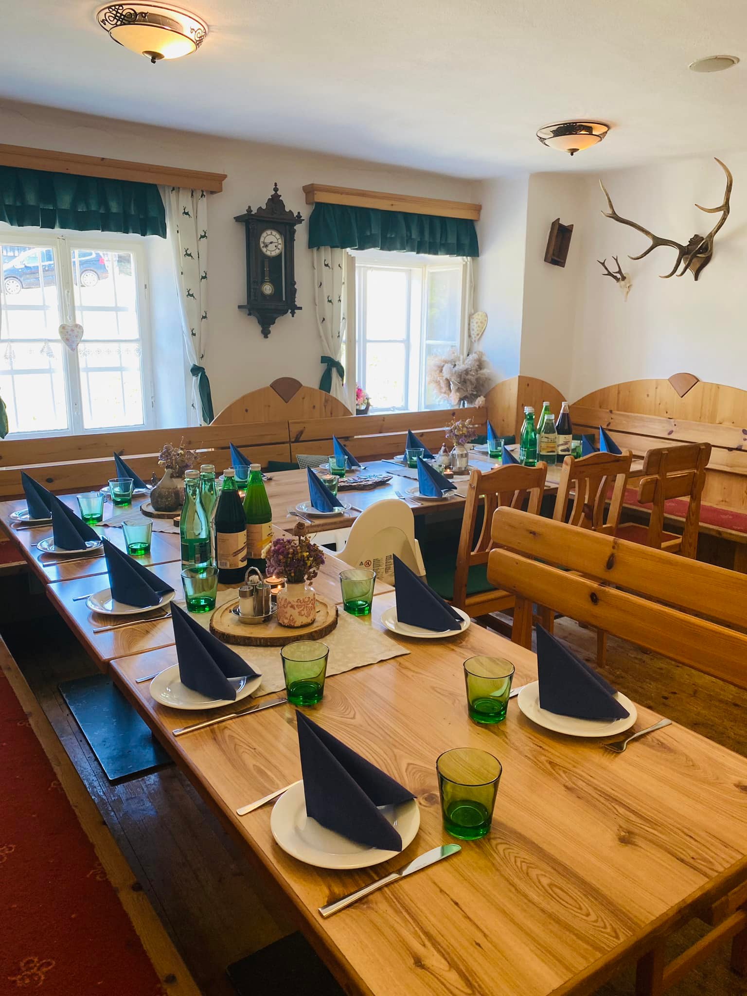 Feste feiern in der Hütte